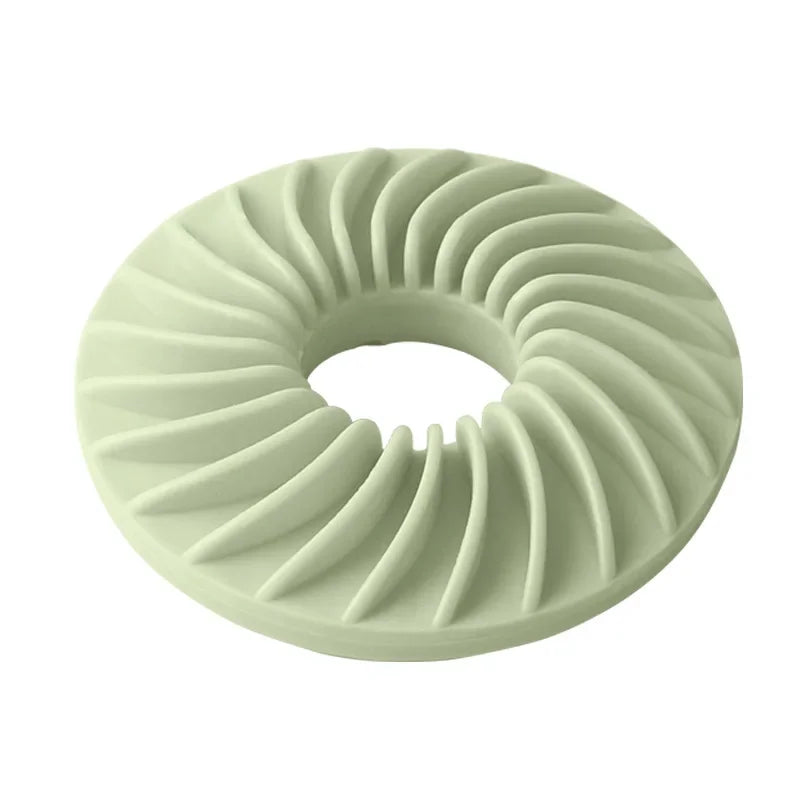 Soft Round TPR Dog Toy - Slow Feeder & Teether for Puppies - Fun Puzzle Entertainment!